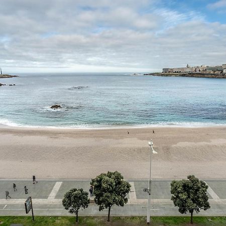 Apartamento En Primera Linea De Playa Riazor La Coruña Esterno foto